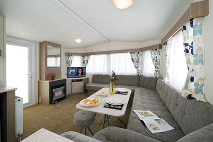 Fitzmaurices Caravan Bromely 